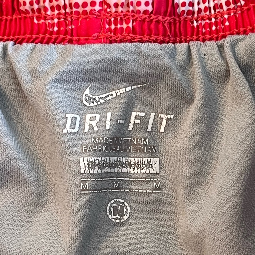 NIKE Women's Dri-Fit Running Shorts Size Medium - Picture 3 of 3